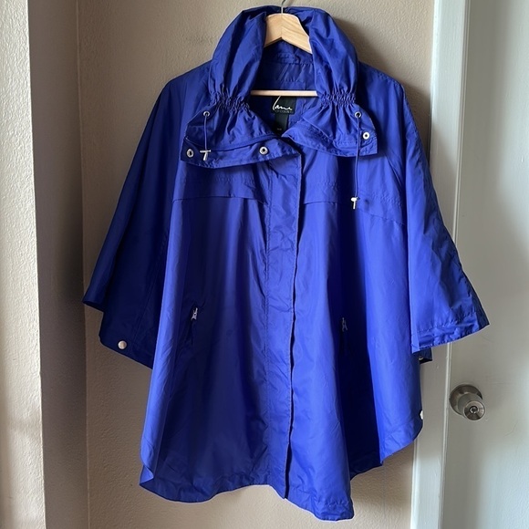 LANE BRYANT Purple Rain Poncho - Picture 2 of 7